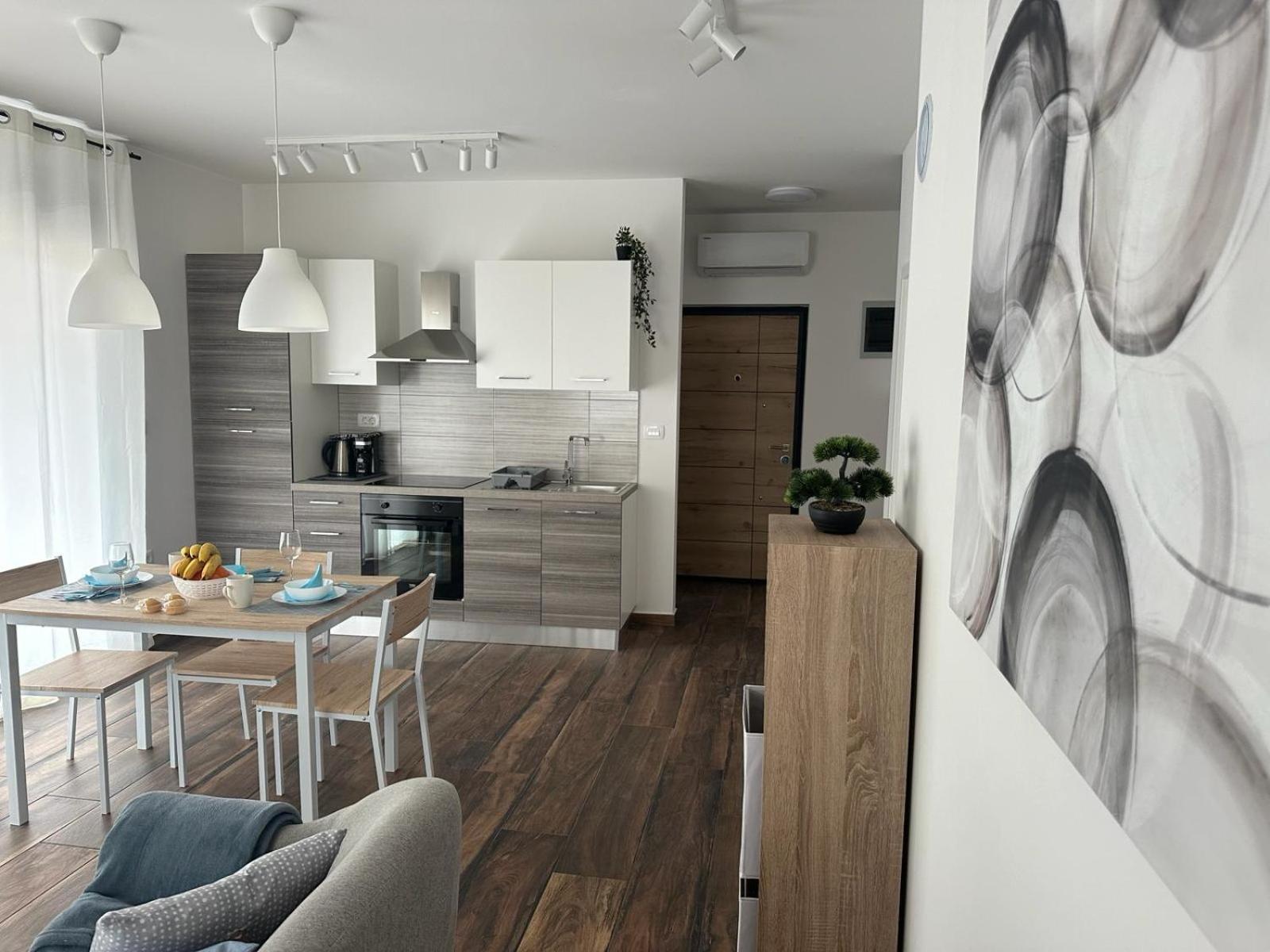 PUY Apartments Harmony Hills מראה חיצוני תמונה